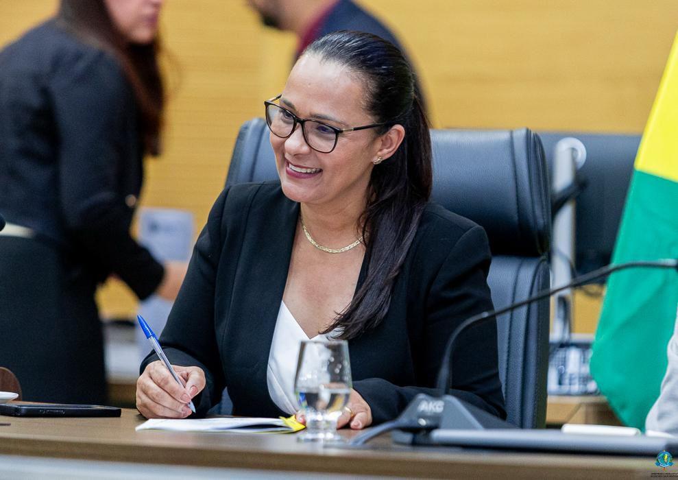 Rosangela Donadon viabiliza veículo para reforçar atendimento no município de Parecis