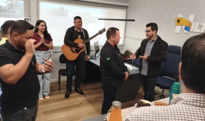 VEREADOR NILTON SOUZA REÚNE EQUIPE E APOIADORES EM MOMENTO DE FÉ E CELEBRAÇÃO EM PORTO VELHO