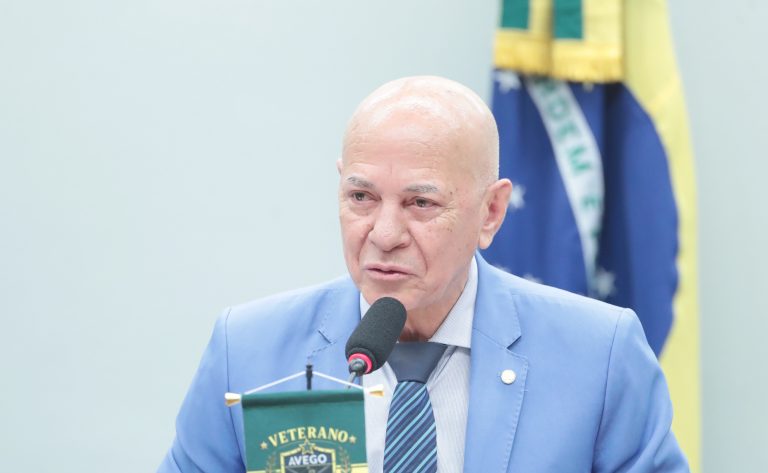 Comissão aprova projeto que incentiva ingresso e permanência de pessoas idosas no ensino superior