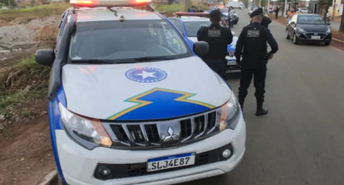 Idoso é assaltado por dupla armada na zona Sul da capital