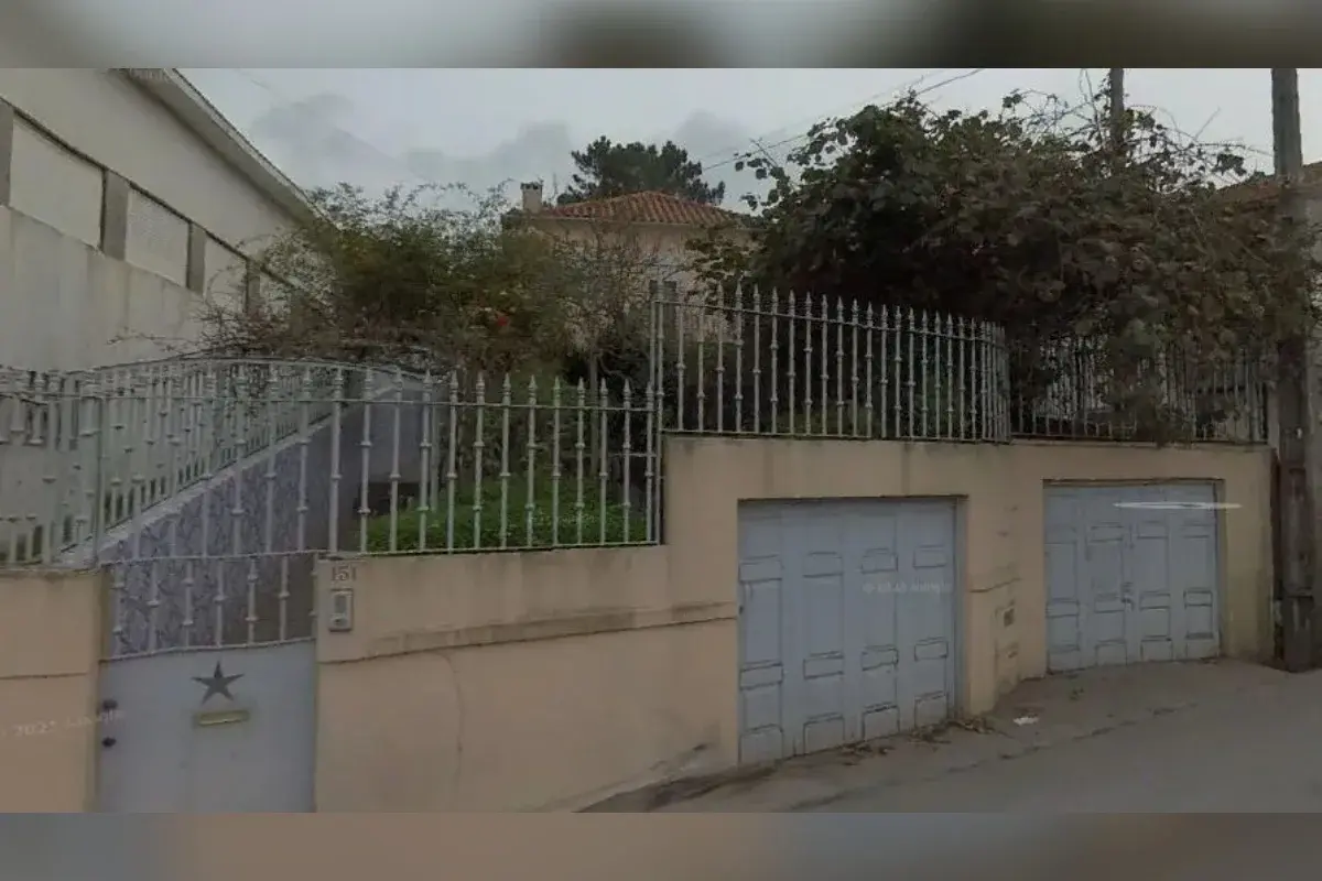 Mulher viveu com o cadáver da mãe por um ano