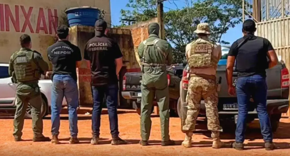 Operação apreende quase 2 mil litros de combustível ilegal em Guajará-Mirim