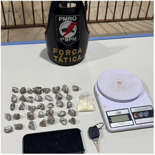 POLÍCIA MILITAR PRENDE SUSPEITO DE FURTOS E APREENDE DROGAS DURANTE OPERAÇÃO FORÇA TOTAL