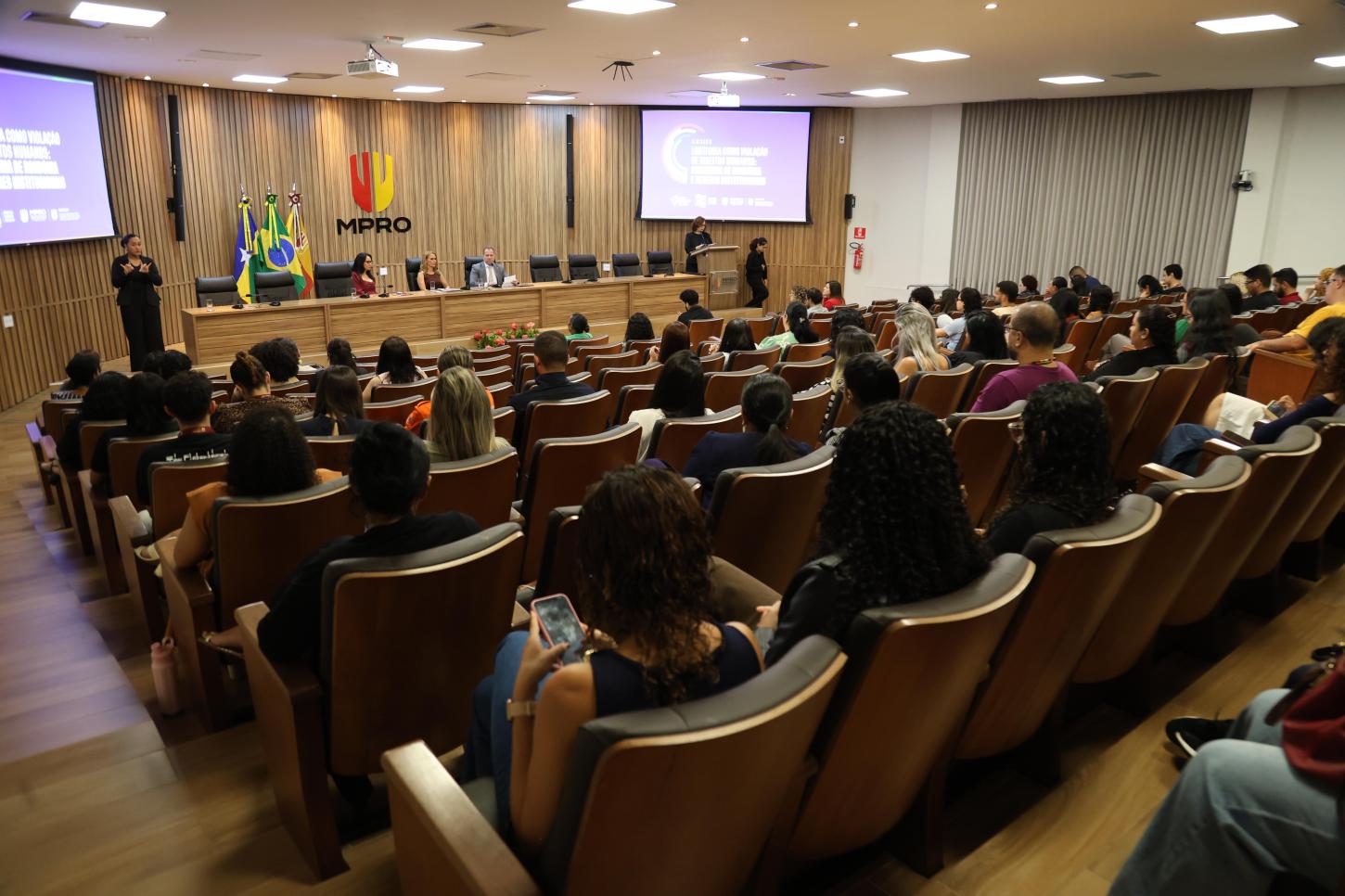 Em seminário, MPRO defende direito de pessoas LGBTQIAPN+ à vida sem discriminação