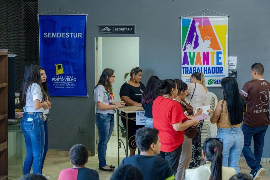 Sine Municipal anuncia mais de 200 vagas de emprego nesta quarta-feira (28)