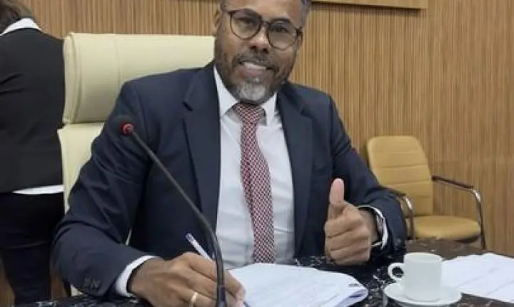 Dr. Santana tem projeto de lei aprovado na Câmara que garante isenção de taxa em concursos públicos para mesários eleitorais