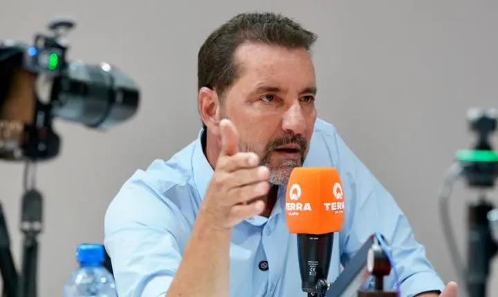 Hildon Chaves critica modelo de saúde baseado na 