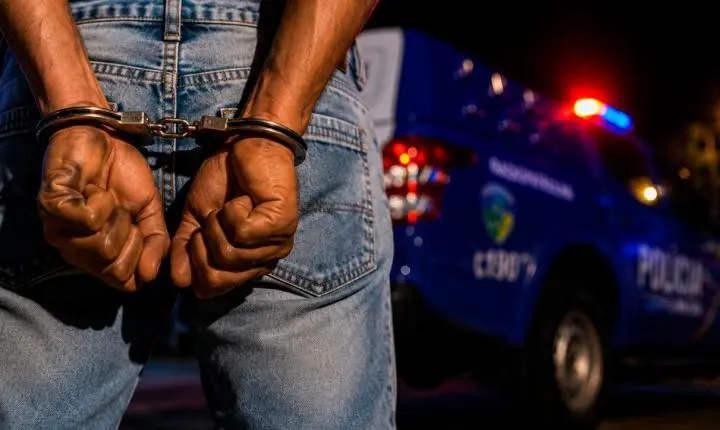 JI-PARANÁ – POLÍCIA MILITAR PRENDE SUSPEITO DE AMEAÇAR EX-COMPANHEIRA NO BAIRRO SÃO FRANCISCO