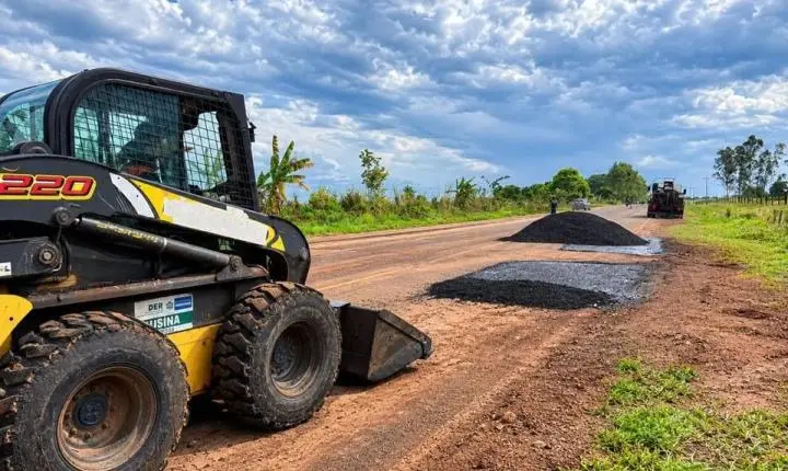 Manutenção asfáltica é realizada na RO-479 aprimorando condições de trafegabilidade